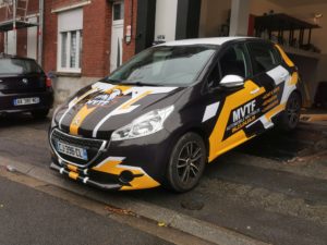 covering peugeot 208