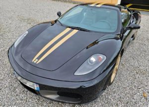 Covering ferrari f430