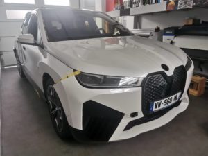 covering bmw ix m performance