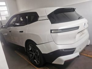 covering bmw ix m performance